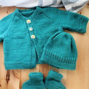 3 Piece Handmade Newborn Set: Sweater, Booties and Hat